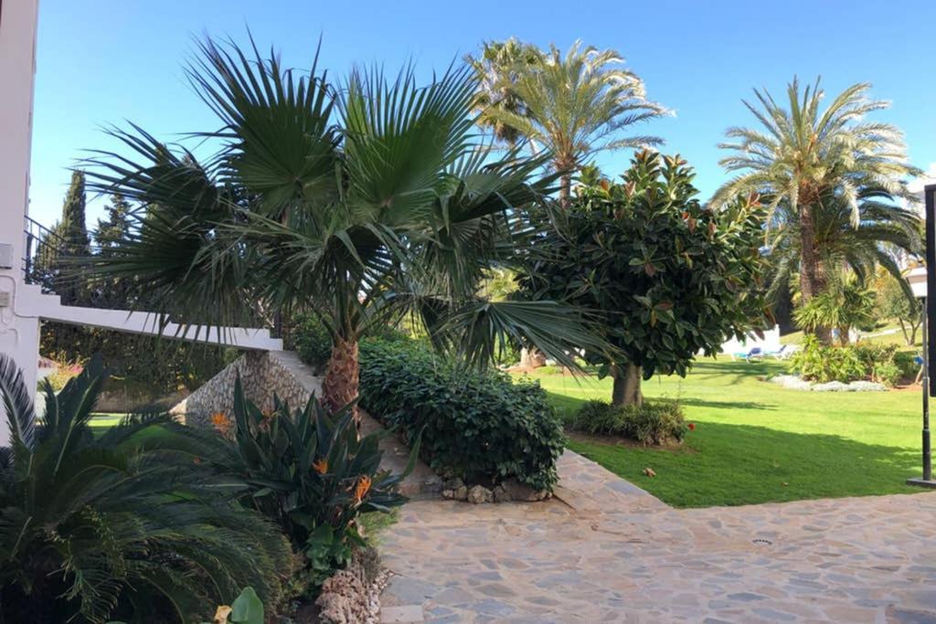 Luxury Modern Apartment By The Beach Μάλαγα Εξωτερικό φωτογραφία